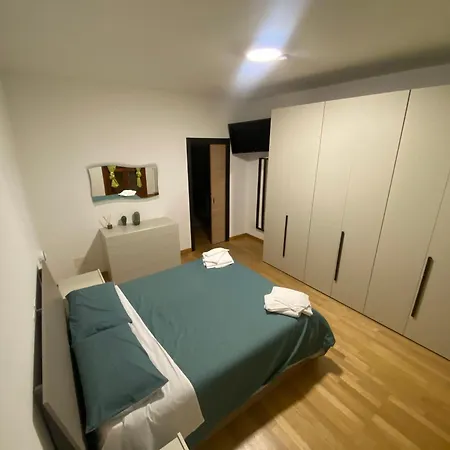 Apartamento Misani Novara